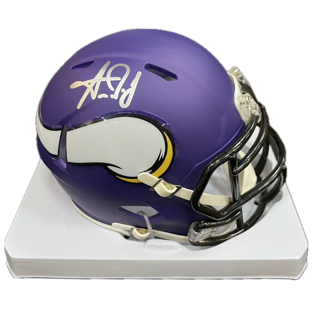 Aaron Jones Autographed Minnesota Vikings Speed Mini Helmet