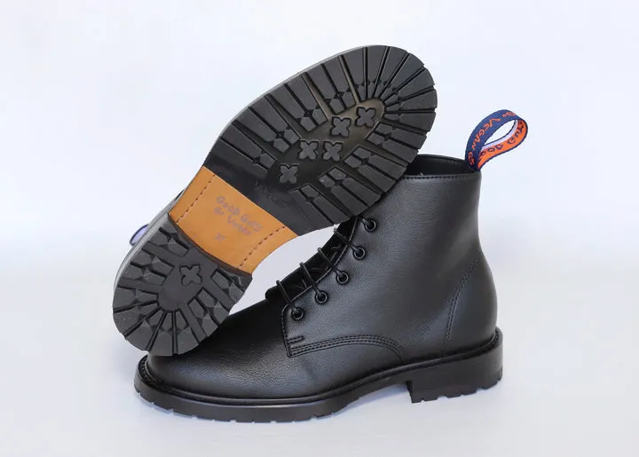 Blaze Boot in Apple Leather from Good Guys