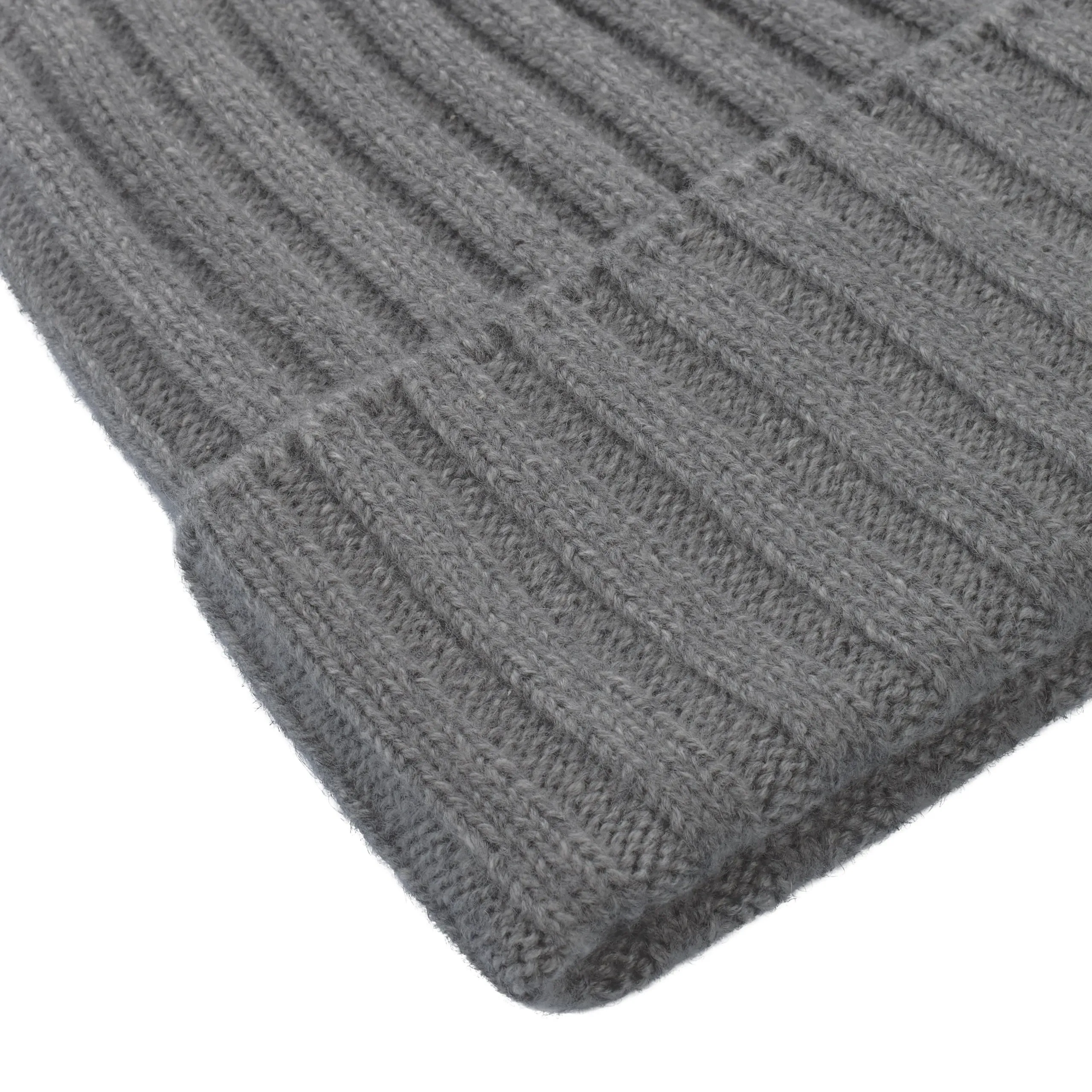  Cruciani Ribbed Cashmere Hat in Grey Melange