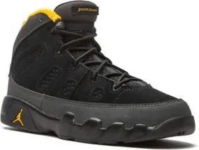 Jordan Kids Air Jordan 9 Retro University Gold sneakers Black