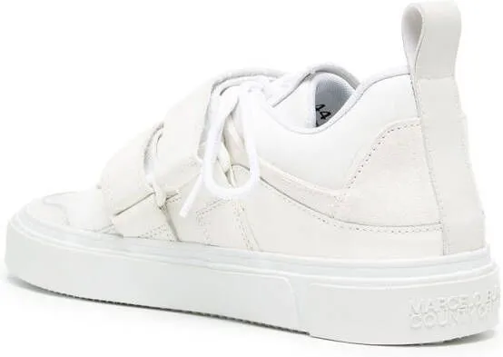 Marcelo Burlon County of Milan logo-print low-top leather sneakers White