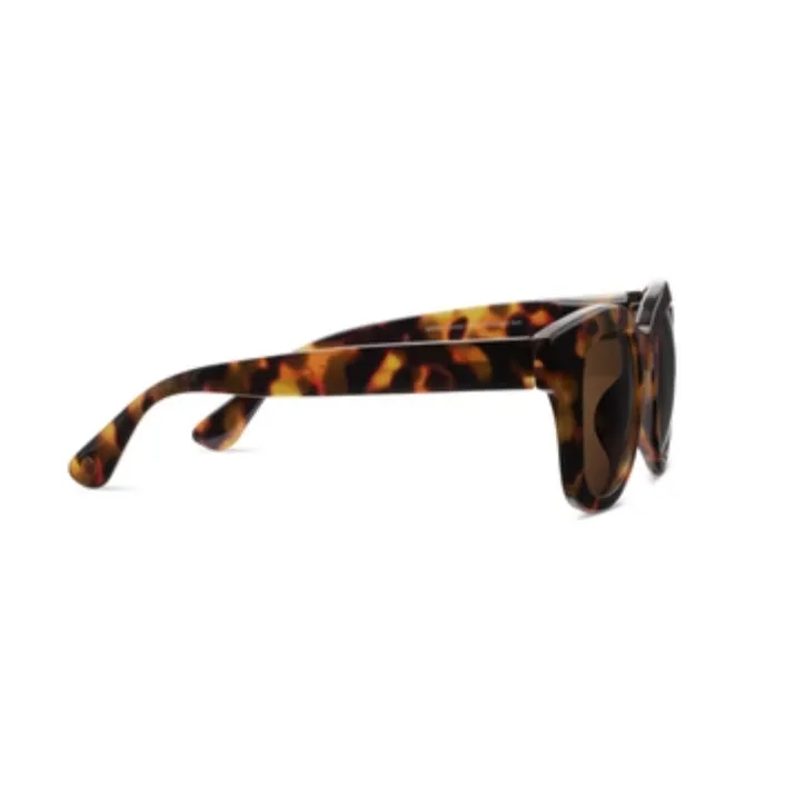 Peepers Center Stage Sunglasses