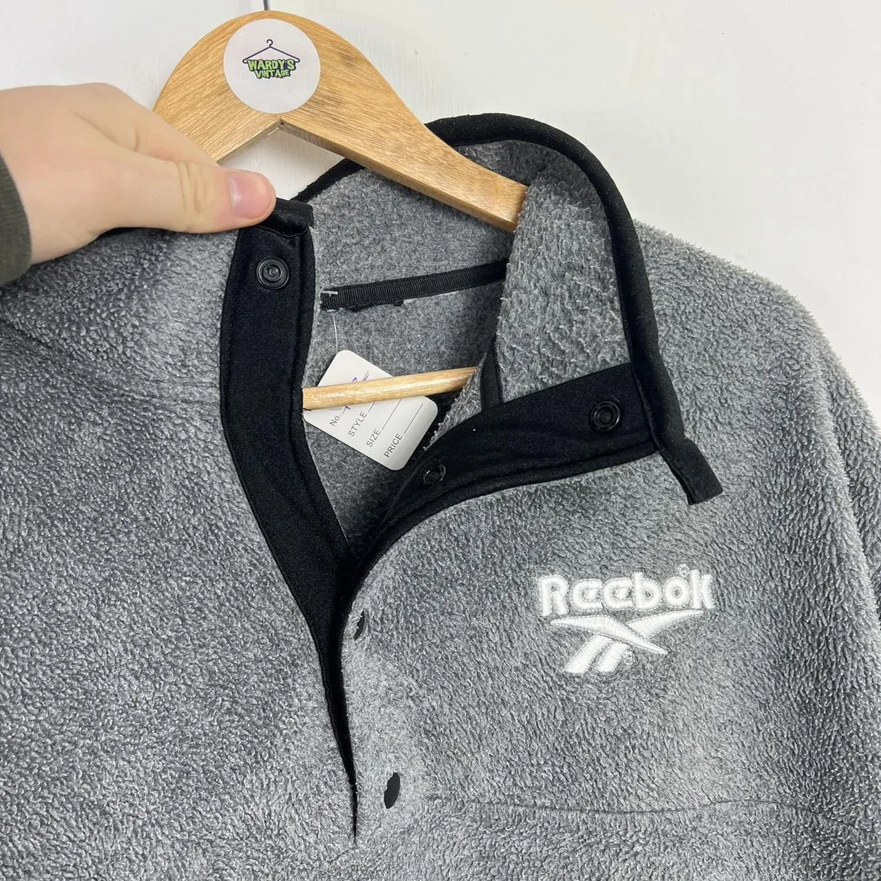 Reebok button up fleece large