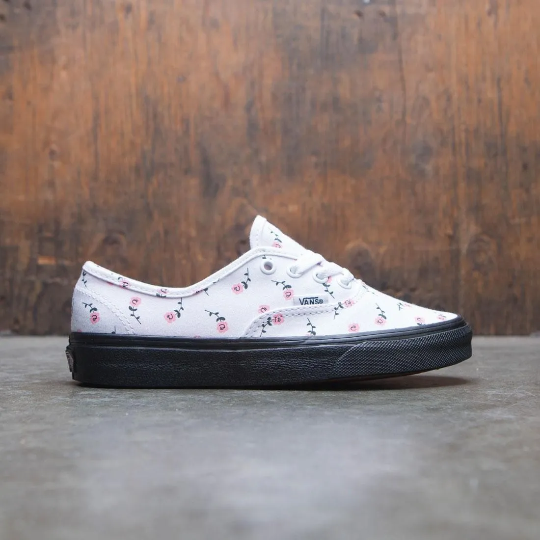 Vans x Lazy Oaf Women Authentic (black / multi)